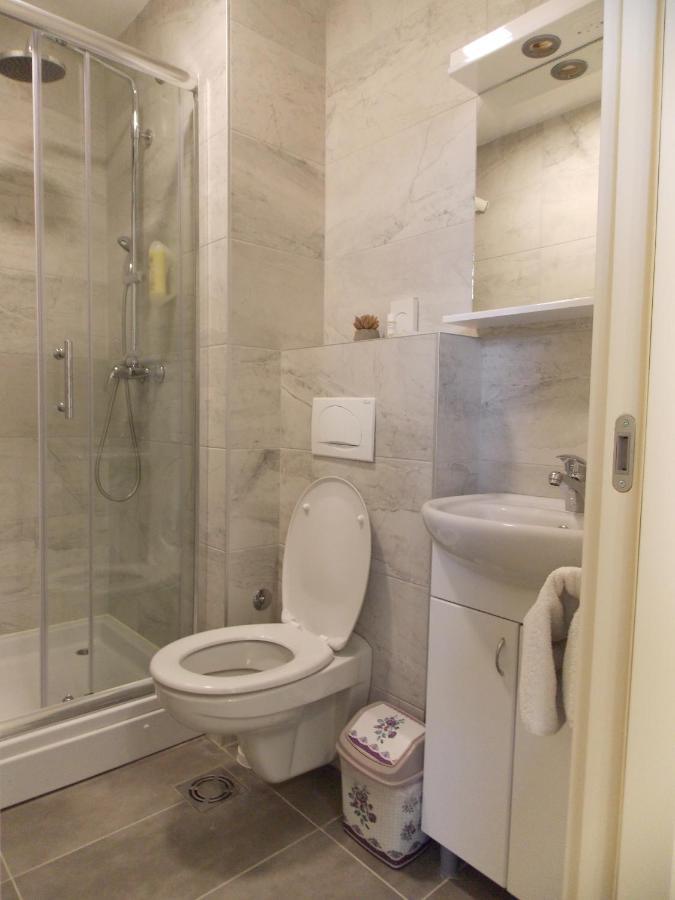 Mediteraneo Apartmani Novi Sad Exteriör bild